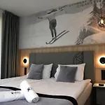 Wielka Krokiew Residence&spa - - Jacuzzi, Sauna, Teznia Solankowa, Spa, Grill 4* ザコパネ